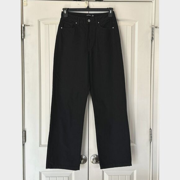 Women's Boohoo Straight Cut Black Denim Jeans Size 6 - Picture 1 of 3